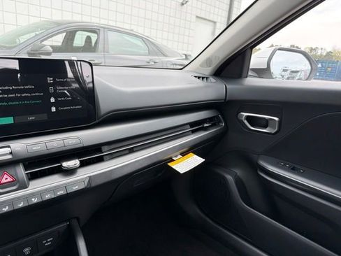 New 2026 Kia K4 FWD image 19