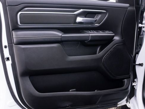 Used 2025 RAM 1500 Big Horn AWD/4WD image 14