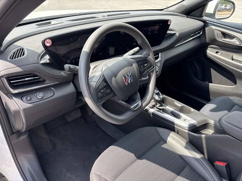 Used 2026 Buick Envista Preferred FWD image 15