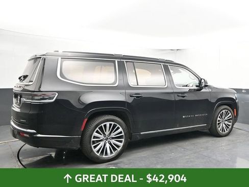 Used 2022 Jeep Grand Wagoneer Series III AWD/4WD image 12