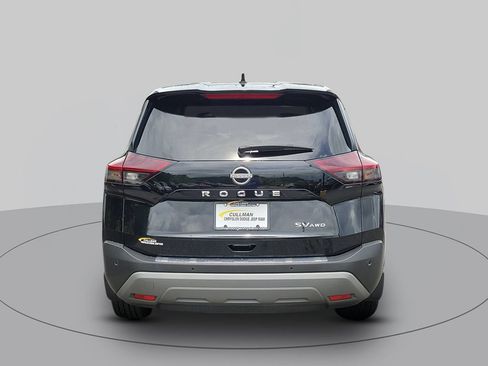 Used 2023 Nissan Rogue SV AWD/4WD image 4
