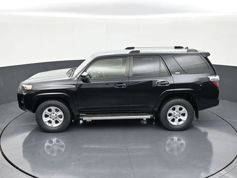 Used 2023 Toyota 4Runner SR5 image 13