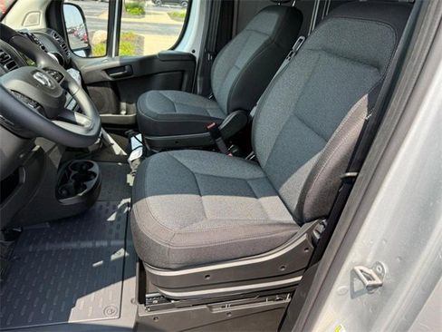 New 2025 RAM ProMaster 2500 w/ Convenience Group image 33