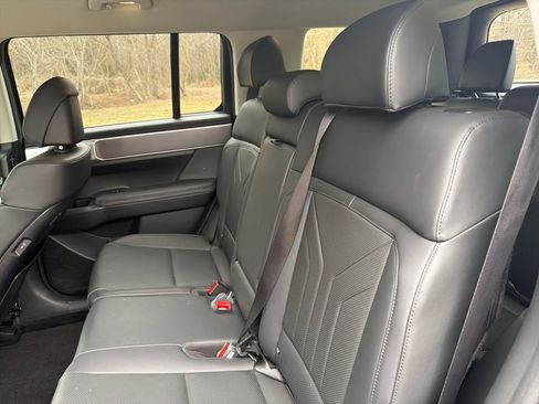 Certified 2025 Hyundai Santa Fe SEL image 13