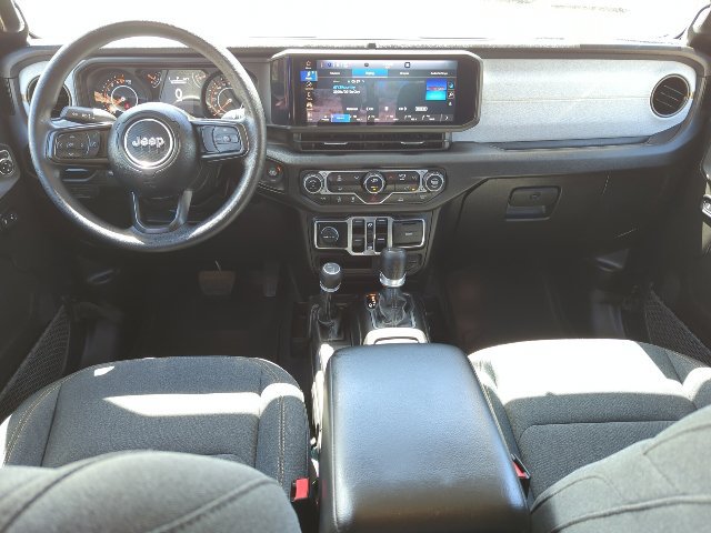 Certified 2025 Jeep Gladiator Sport AWD/4WD image 7