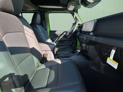 New 2026 Jeep Wrangler Sahara image 40