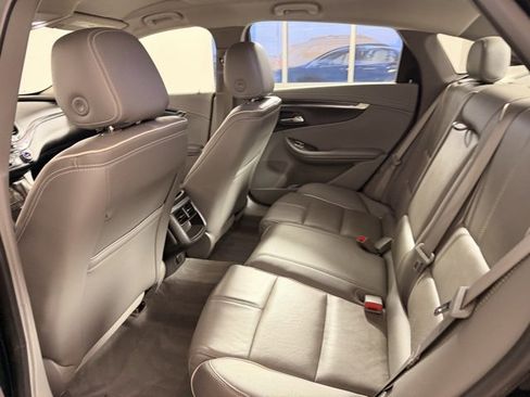 Used 2015 Chevrolet Impala LTZ image 26