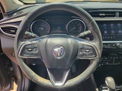 Used 2021 Buick Encore GX Select FWD image 17