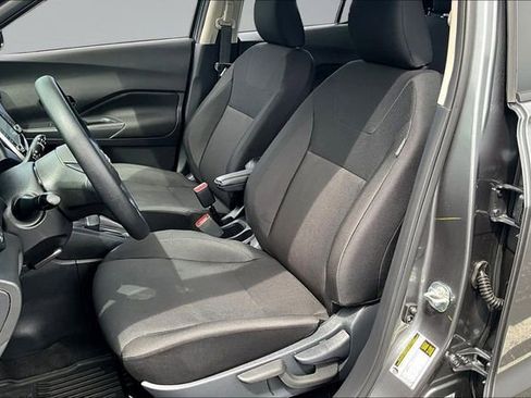 Used 2025 Nissan Kicks Play S image 20