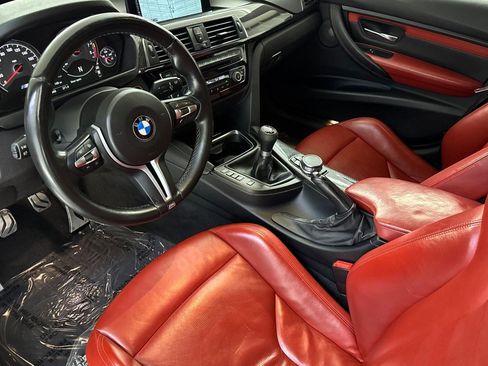 Used 2016 BMW M3 RWD image 4