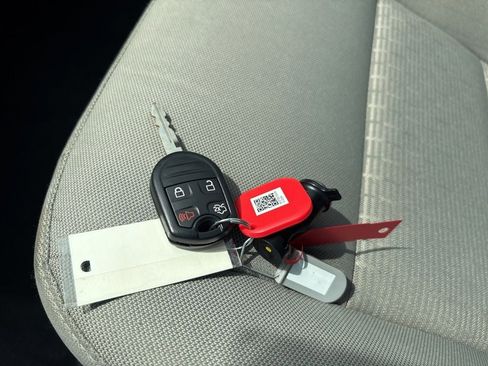 Used 2012 Ford Fusion SE FWD image 41