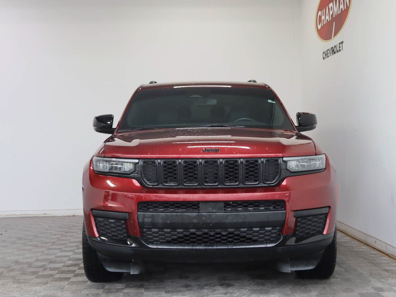 Used 2021 Jeep Grand Cherokee L Laredo RWD image 2