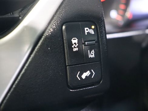 Used 2015 GMC Yukon SLT w/ HD Trailering Package image 42