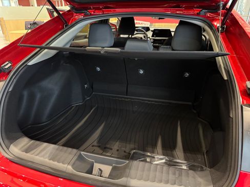 New 2026 Toyota Prius LE image 21
