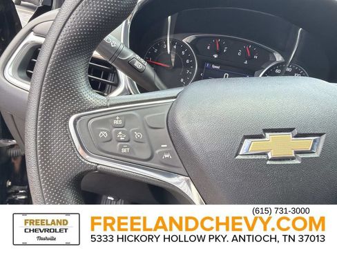 Used 2021 Chevrolet Equinox LT FWD image 27