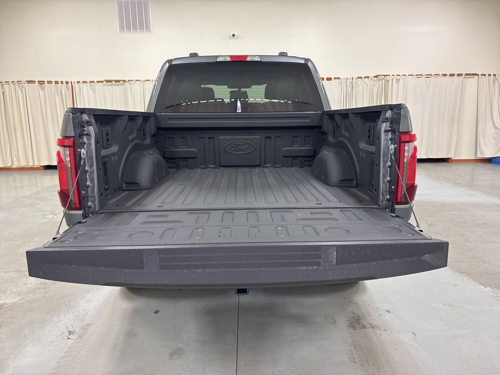 Used 2025 Ford F150 XLT w/ Equipment Group 301A Standard AWD/4WD image 9
