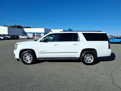 Used 2019 GMC Yukon XL SLT