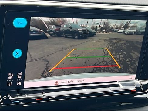 New 2026 Volkswagen Atlas Cross Sport SE image 16