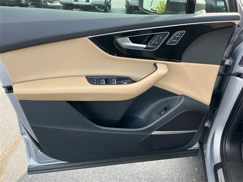 Used 2022 Audi Q7 3.0T Premium Plus image 29