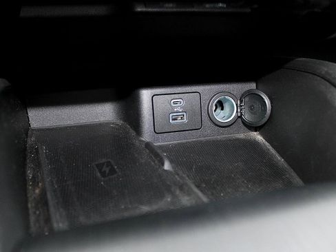 Used 2023 Ford Escape ST-Line Elite image 22