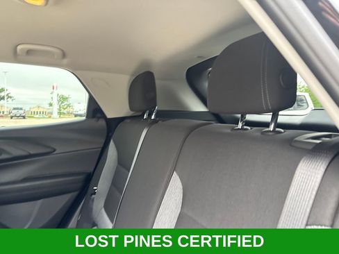 Used 2025 Chevrolet TrailBlazer LT FWD image 28