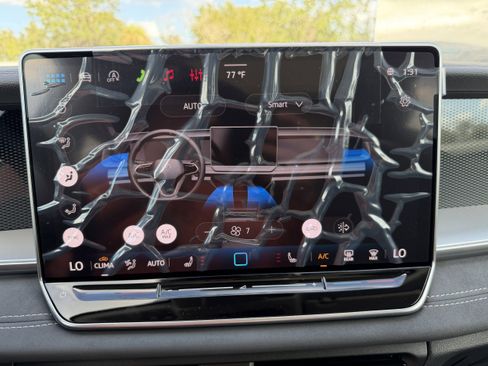 New 2026 Volkswagen Tiguan SE image 20