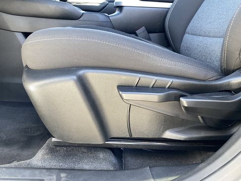 Used 2025 GMC Terrain Elevation AWD/4WD image 21