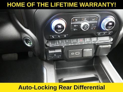 Used 2021 GMC Sierra 1500 AT4 image 32