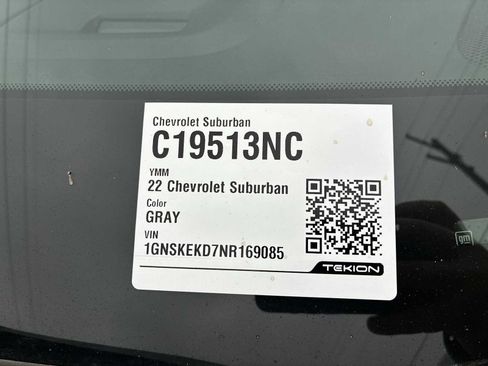 Certified 2022 Chevrolet Suburban RST w/ Luxury Package image 34