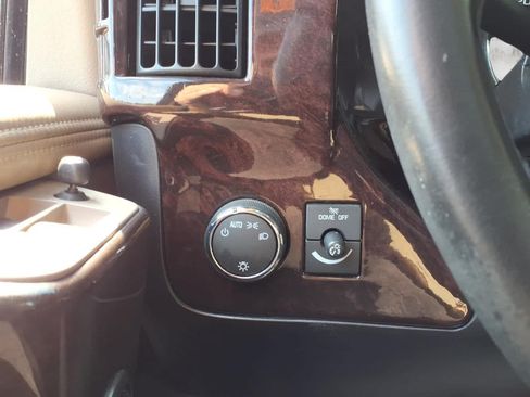 Used 2011 GMC Savana 1500 RWD image 27