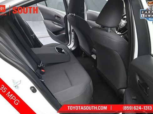 Used 2024 Toyota Corolla LE FWD image 29