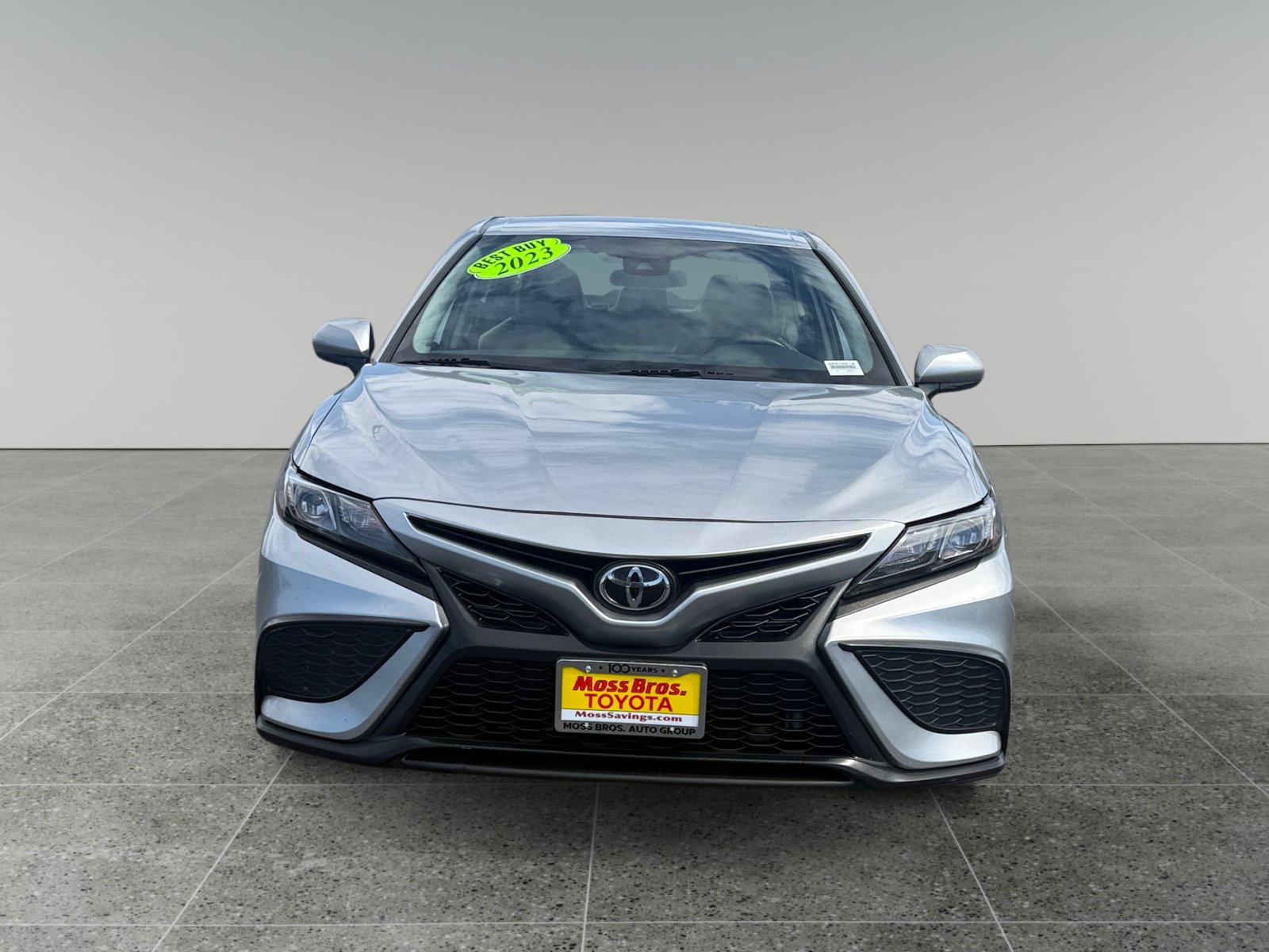 Used 2024 Toyota Camry SE FWD image 8