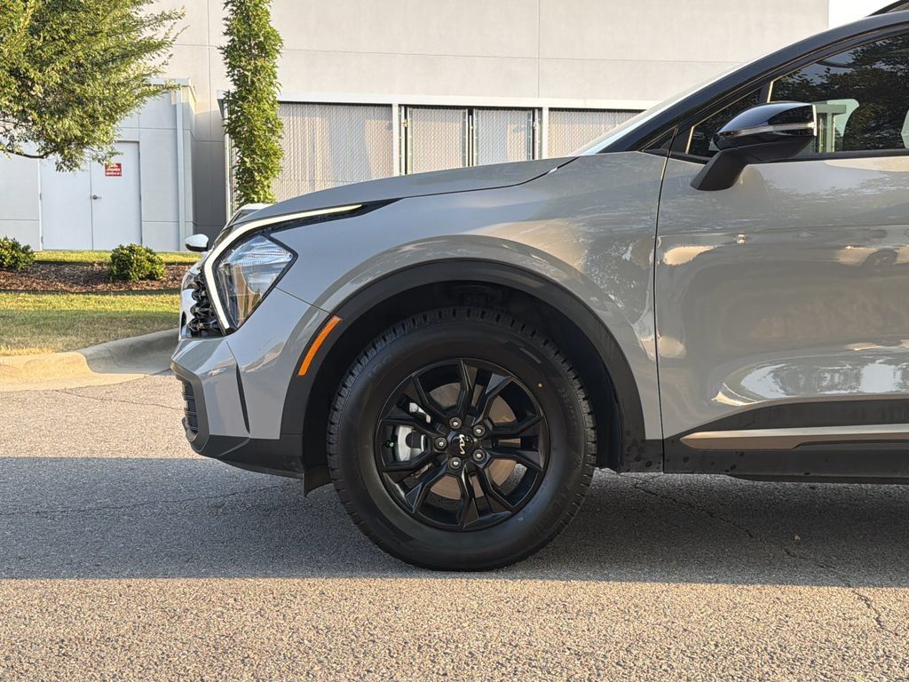 Used 2023 Kia Sportage X-Pro AWD/4WD image 9