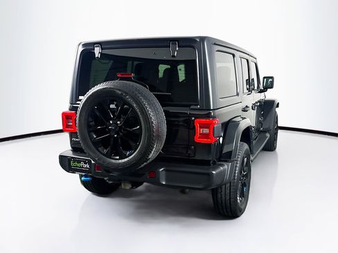 Used 2023 Jeep Wrangler Sahara w/ Cold Weather Group image 9