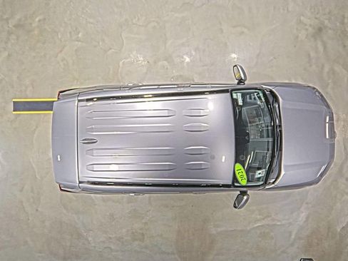 Used 2021 Toyota RAV4 LE image 23