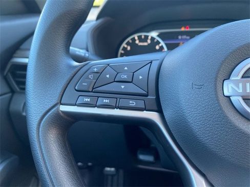 New 2025 Nissan Altima 2.5 SV w/ SV Special Edition Package image 18