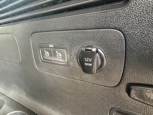 Used 2025 Kia Sorento EX FWD image 16