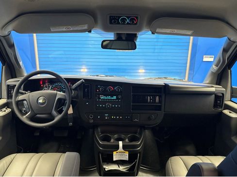 New 2025 Chevrolet Express 3500 LS image 23