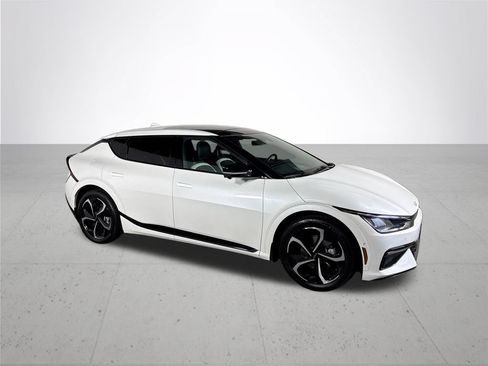 Certified 2023 Kia EV6 GT-Line w/ GT-Line Suede Seat Package AWD/4WD image 5