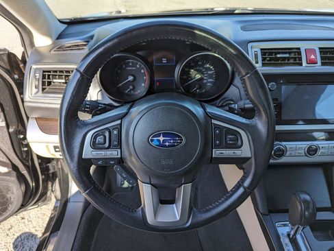 Used 2017 Subaru Legacy 2.5i Limited image 14