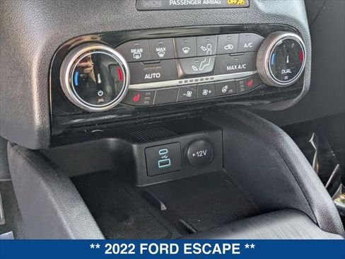 Certified 2022 Ford Escape SEL w/ Technology Package image 18