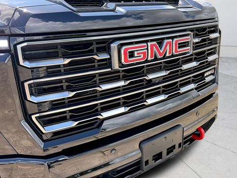 Used 2024 GMC Sierra 2500 AT4 w/ AT4 Premium Plus Package AWD/4WD image 34