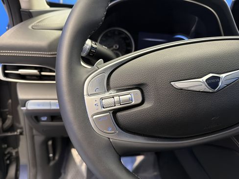 Used 2024 Genesis GV80 2.5T image 16
