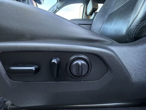 Used 2020 Chevrolet Silverado 2500 LTZ w/ LTZ Plus Package image 12