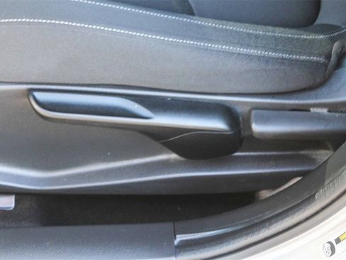 Used 2018 Honda Civic Sport image 27