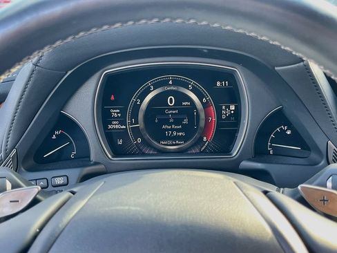 Used 2022 Lexus LS 500 w/ Accessory Package (Z2) RWD image 12