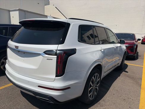 Used 2024 Cadillac XT6 Sport w/ Technology Package AWD/4WD image 6