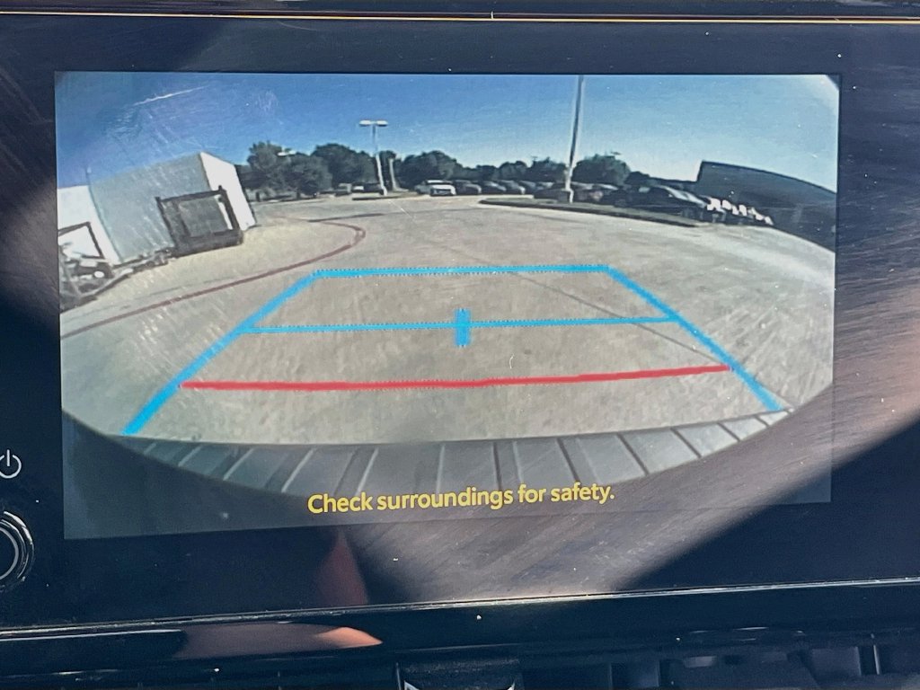 Used 2023 Toyota Corolla SE FWD image 14