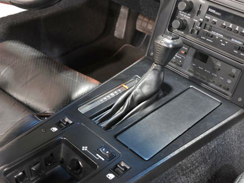 Used 1988 Chevrolet Corvette Only 12K Miles - Just Serviced image 89