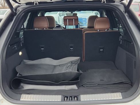 Used 2022 Lincoln Nautilus Reserve w/ Equipment Group 201A image 21